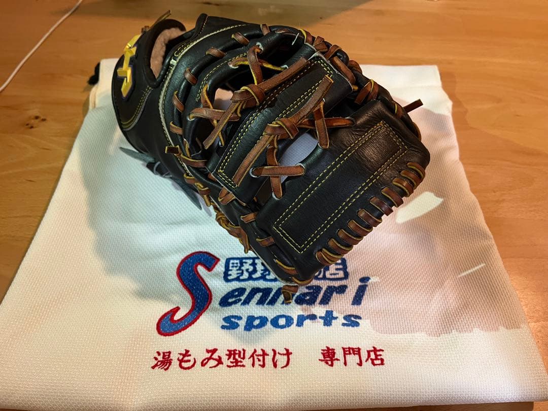 新品　湯もみ型付け済み　硬式ファーストミット　ハタケヤマ　K-F03