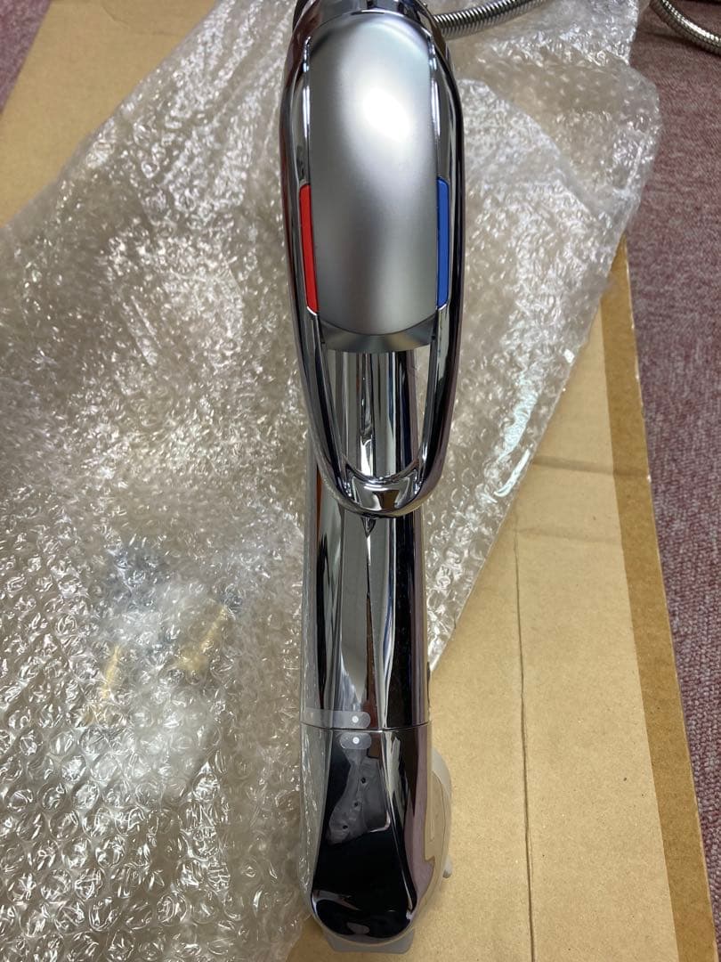 新品　サンエイシングル浄水器付ワンホールスプレー混合栓　K87680TJV