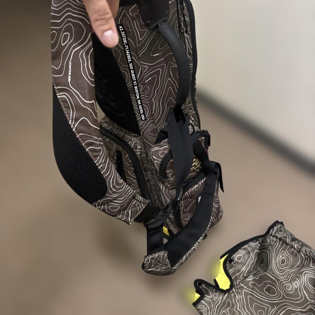 『専用』newbalance ニューバランス スタンド式 軽量キャディバッグ