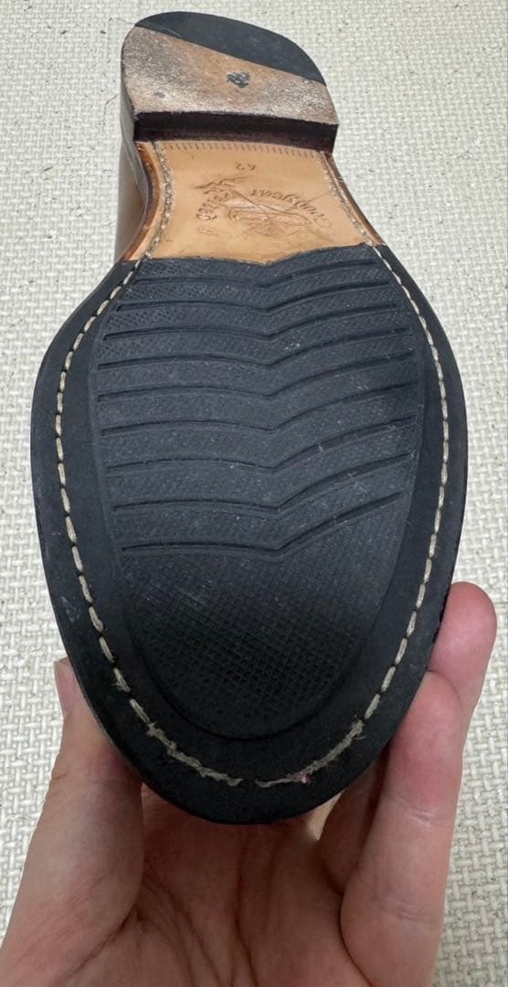 ジャランスリワヤ　ローファー