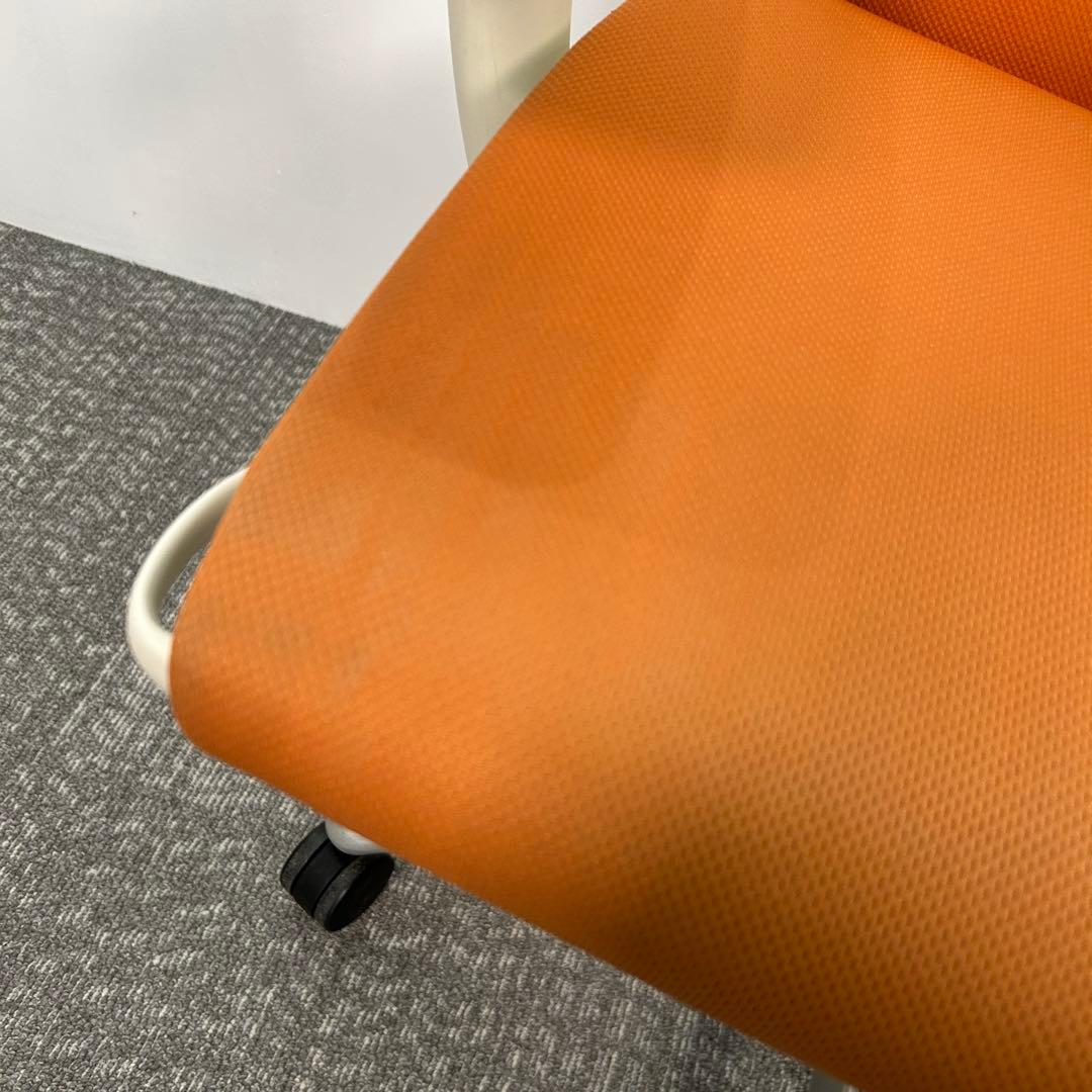 N. エンボディチェア ハーマンミラー ホワイト Embody オレンジ