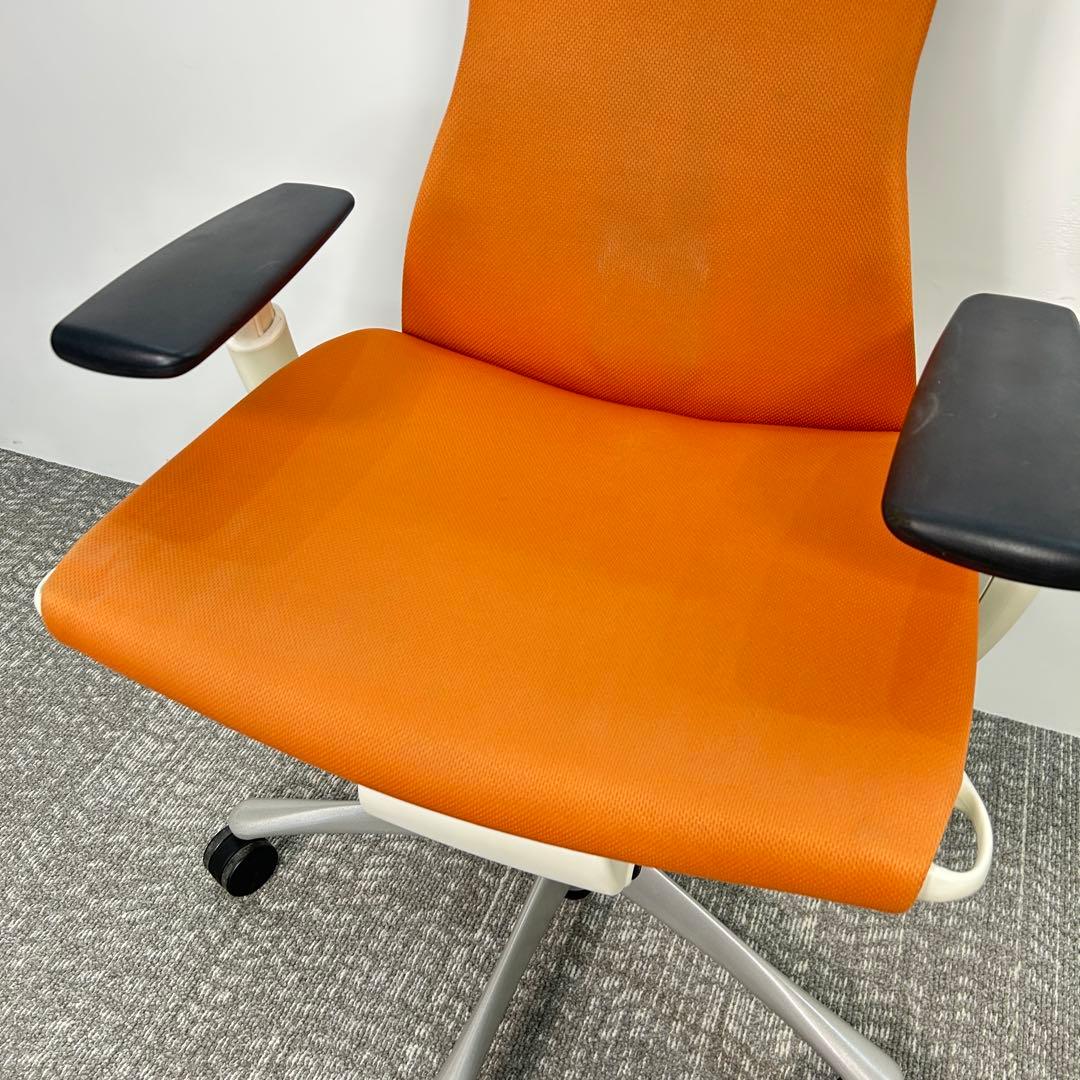 N. エンボディチェア ハーマンミラー ホワイト Embody オレンジ