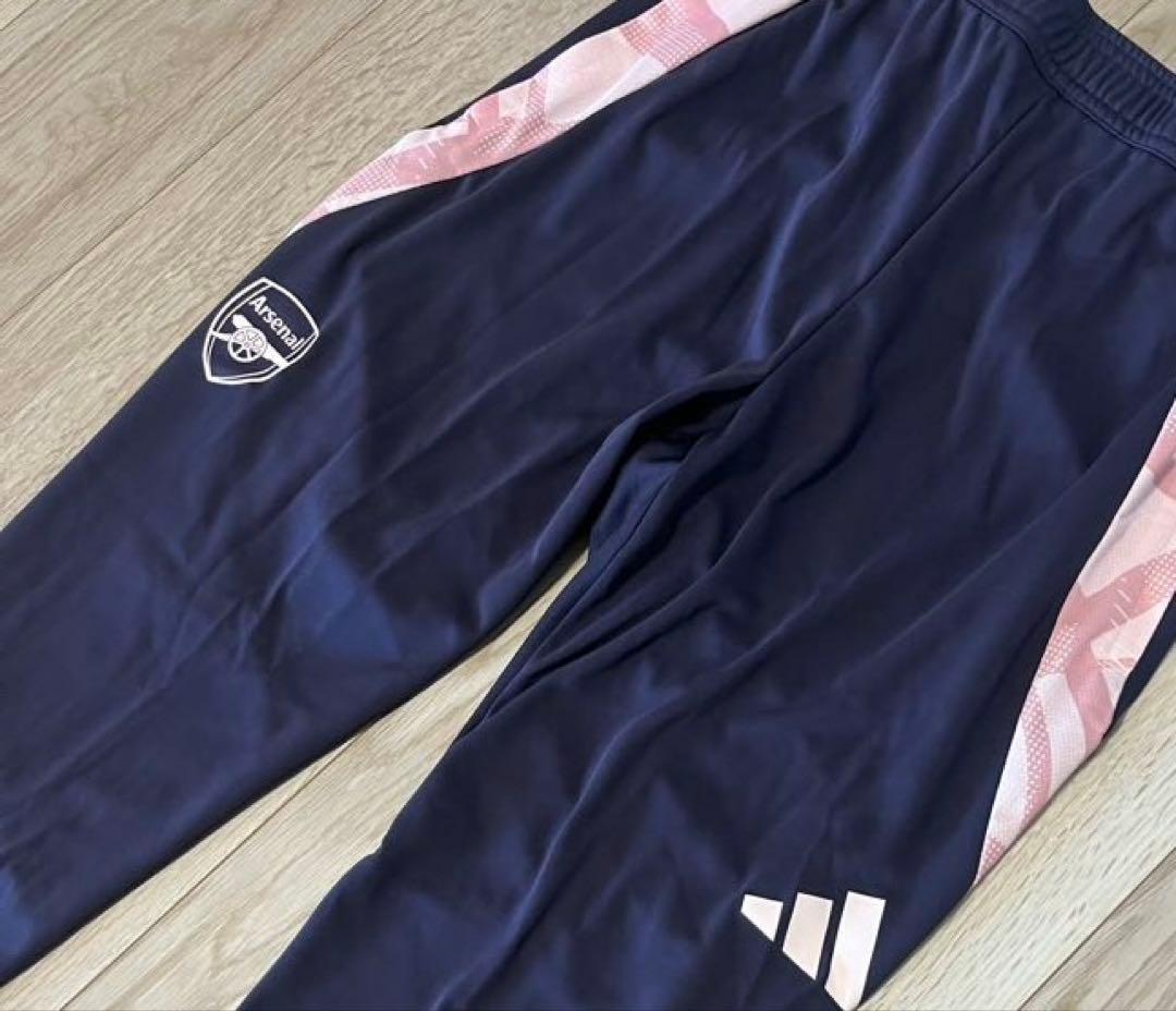 adidas アーセナル　トラックパンツ　トレーニングパンツ　ジャージ　新品