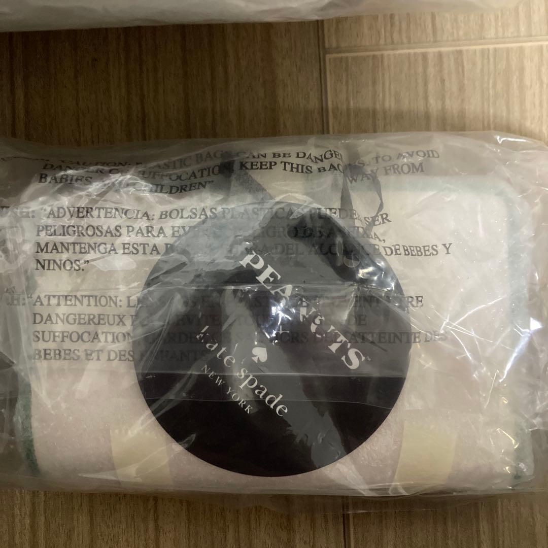 PEANUTS × kate spade パファー　2wayバッグ 財布