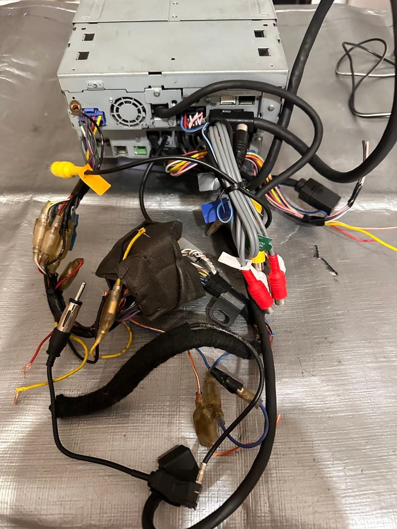 カーナビ Carrozzeria Pioneer AVIC-VH0999