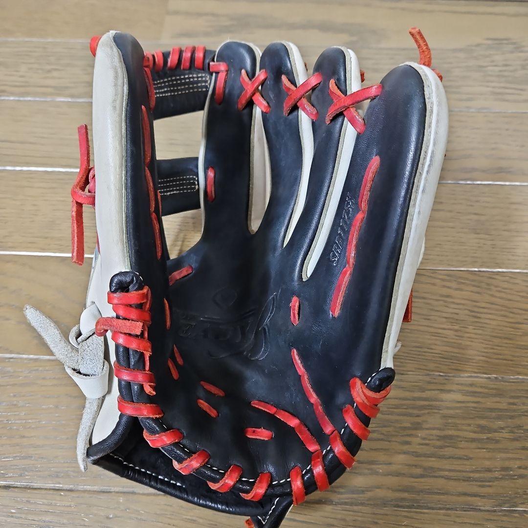 軟式・ソフトボール用グローブ　ナイキ　Show Ready B