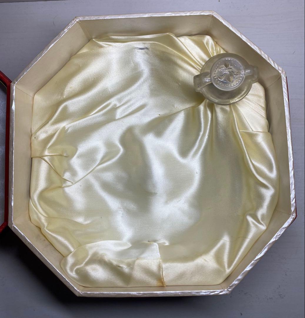 ★イチゴ★レミーマルタン ルイ13世 ベリーオールド バカラボトル