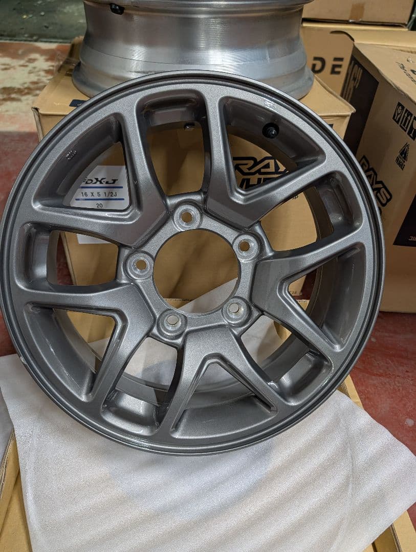 ジムニー　XC　JB64　純正ホイール　16インチ　4本セット中（2本）No.2