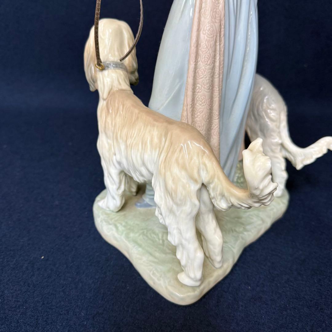 LLADRO リヤドロ 優雅な散歩のひととき 5802 フィギュリン 陶器