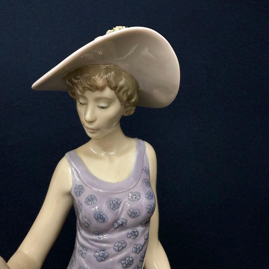 LLADRO リヤドロ 優雅な散歩のひととき 5802 フィギュリン 陶器