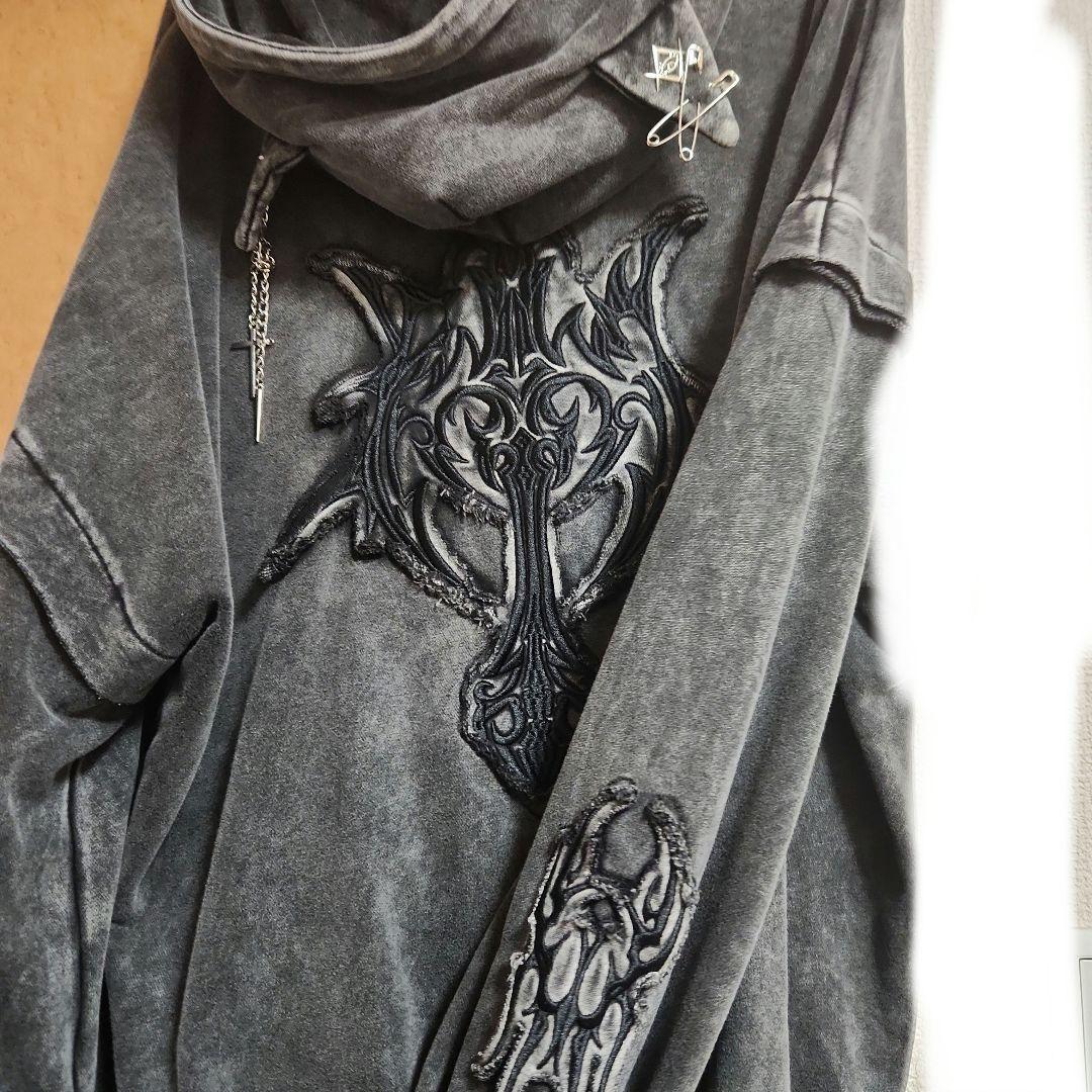 レフレムの猫耳パーカー