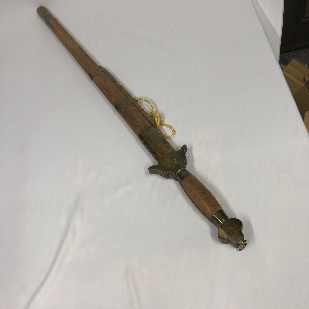 中国舞台用刀剣珍品二刀流￼