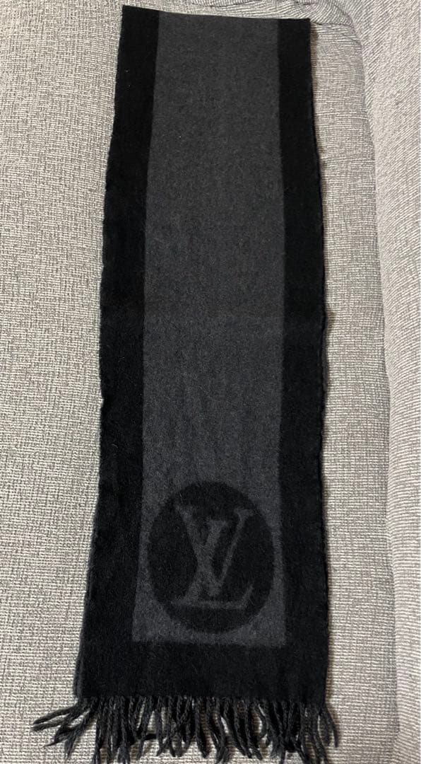 LOUIS VUITTON ルイヴィトン マフラー