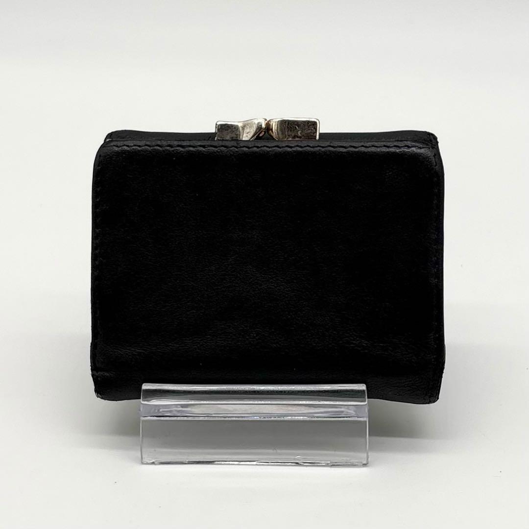 【美品】ヴィヴィアンウエストウッド レザー 二つ折り財布 オーブ 型押し ロゴ