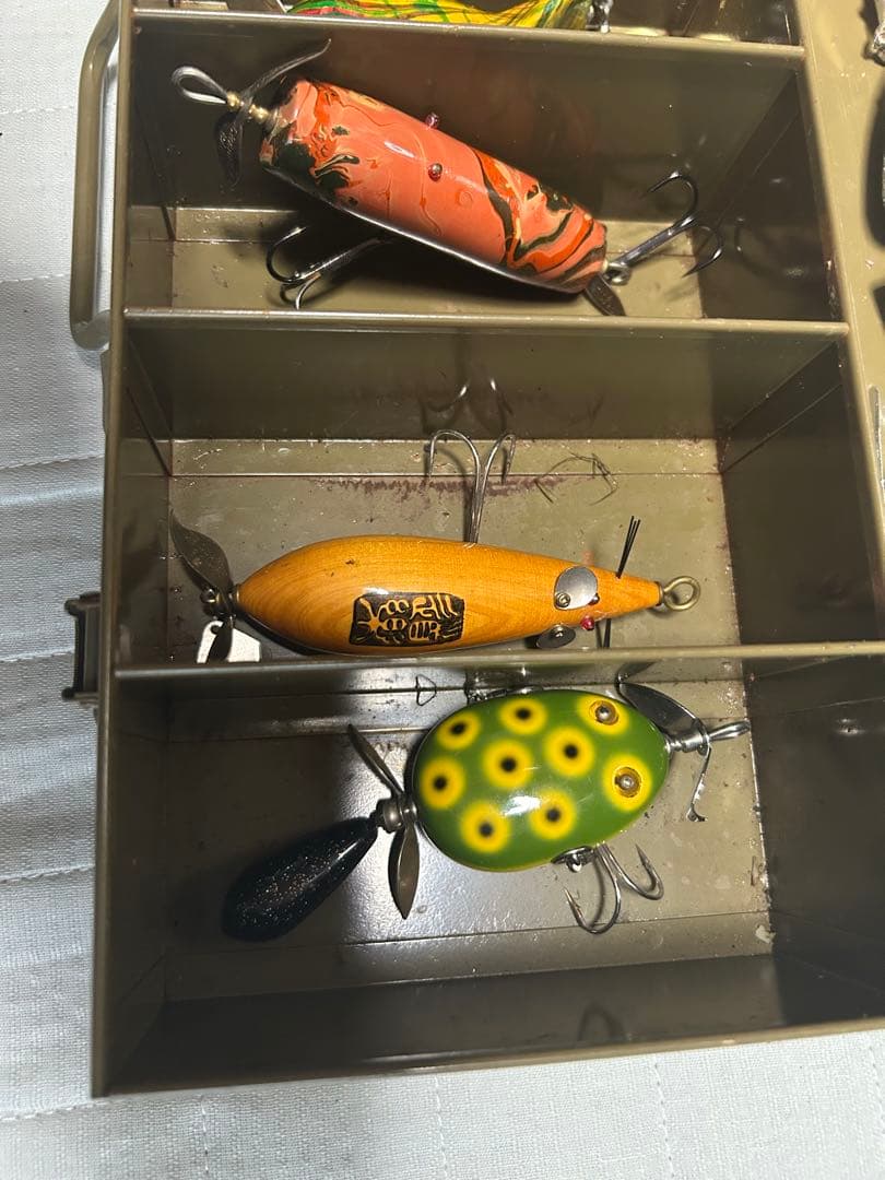 EVIS 道楽　ルアーセット　箱