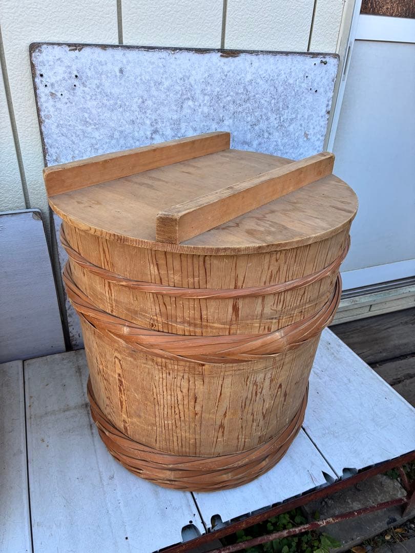 明日まで！木製樽　木樽　漬物樽　アンティーク