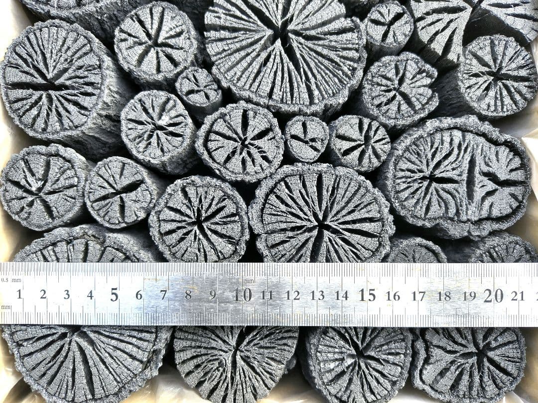 【 伊予の切炭 】約6kg クヌギ菊炭×2箱