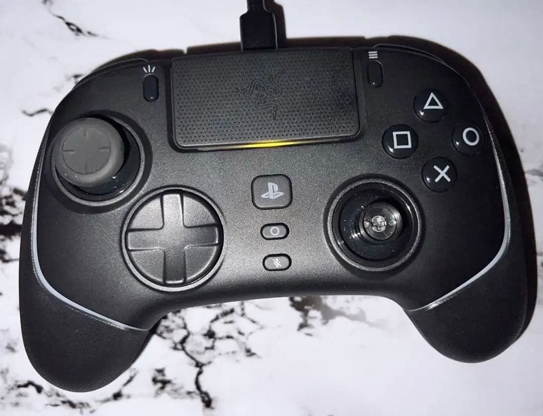 値下げ　不可　Razer レイザー RZ06-04710100-R3A1