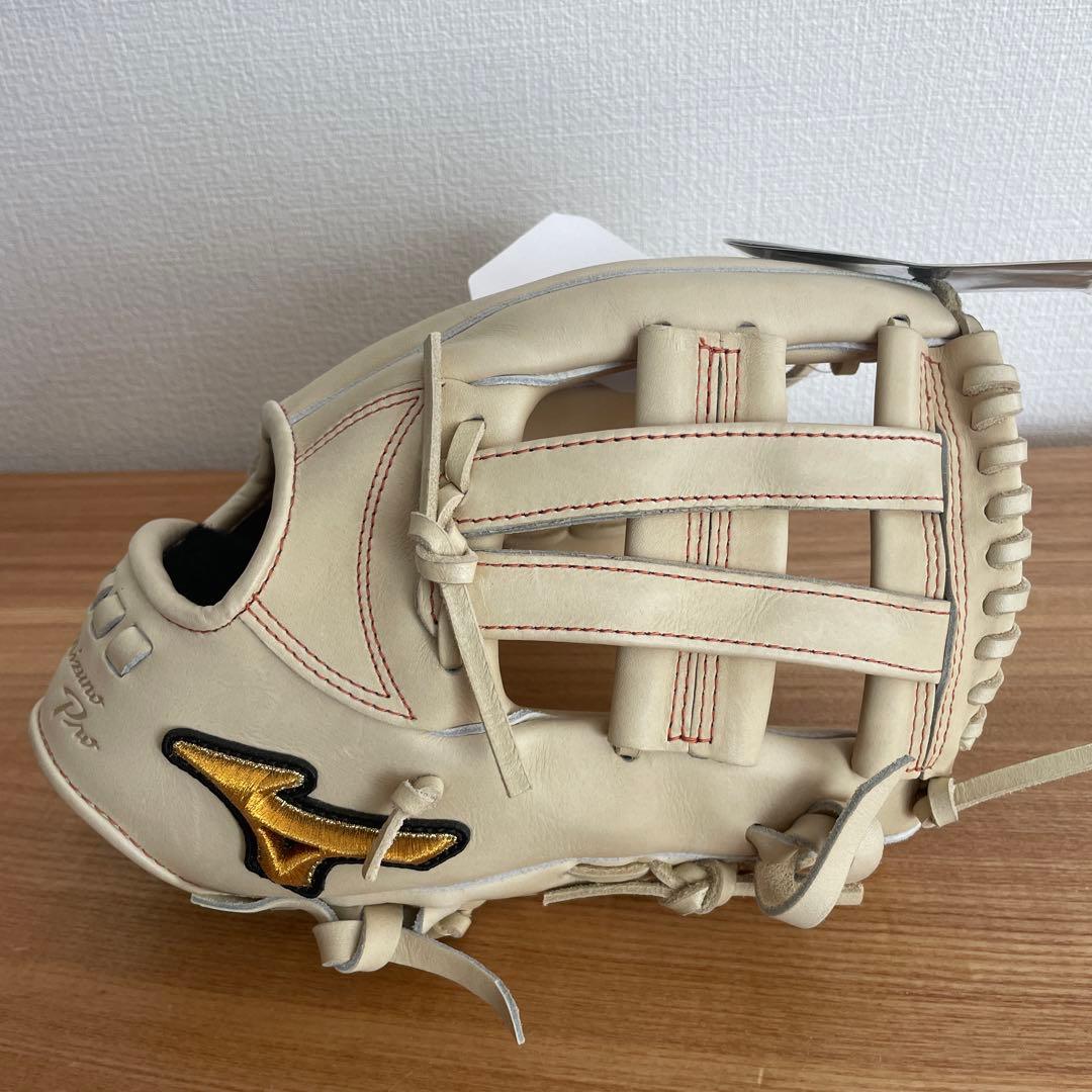 ミズノプロ　硬式用　グラブ　グローブ　内野用　定価62,700円　5DNA