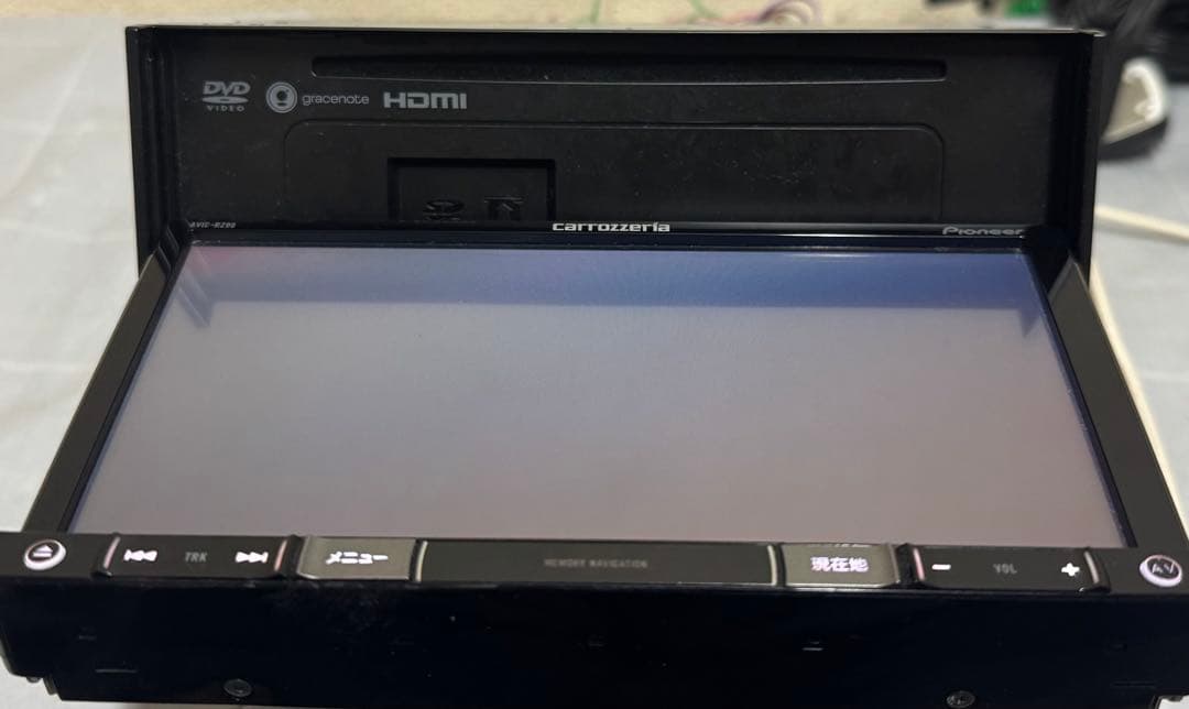 カーオーディオ CARROZZERIA-Pioneer-AVIC-RZ99-2015