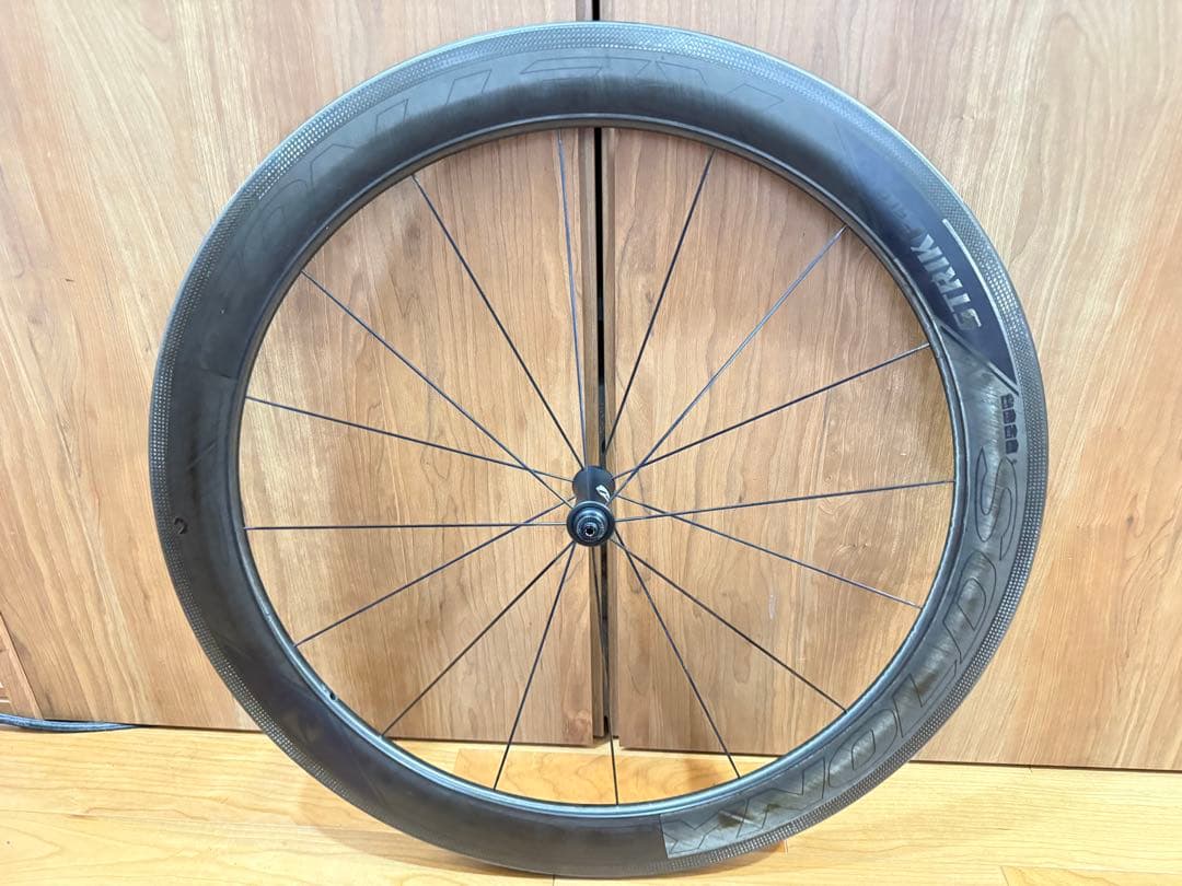 REYNOLDS レイノルズ STRIKE クリンチャー カーボンホイール