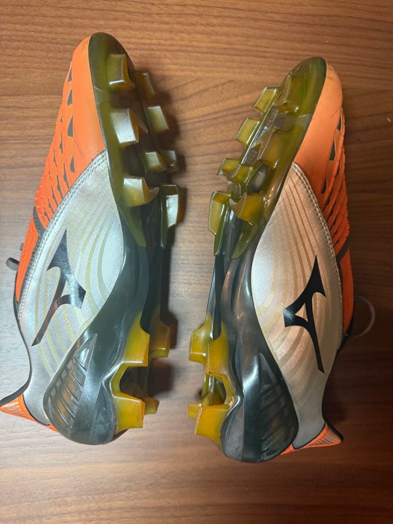 Mizuno ウェーブイグニタス 26.0センチ