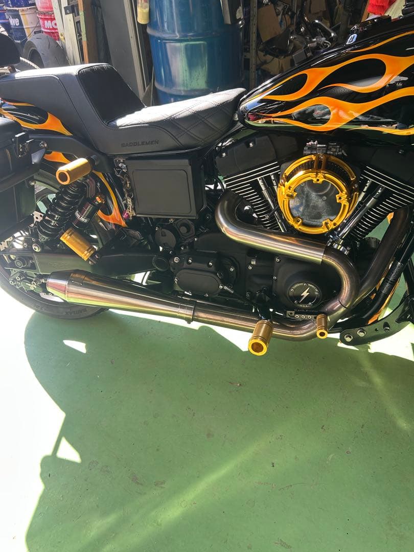 ハーレーダイナマフラースラッシンサプライFXD FXDX FXDl