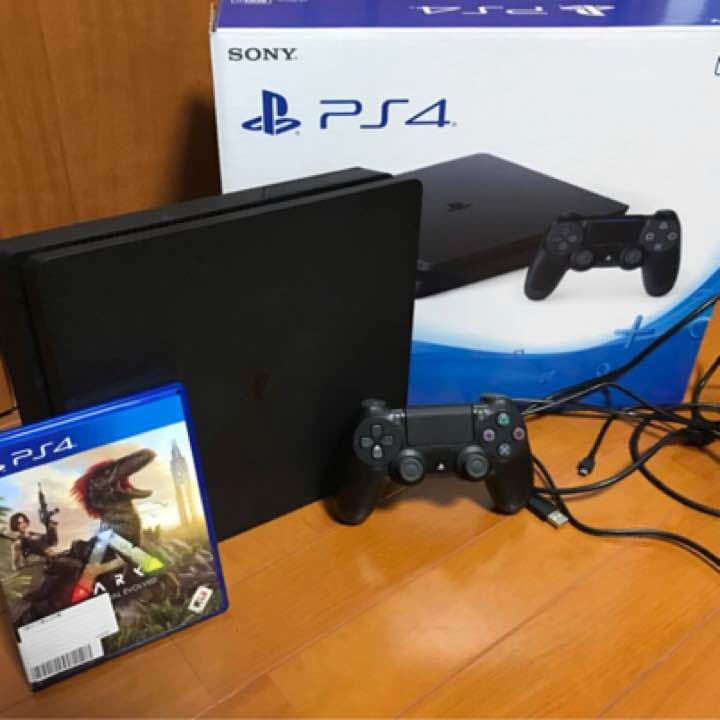 PS4＋ソフト４つ付き美品