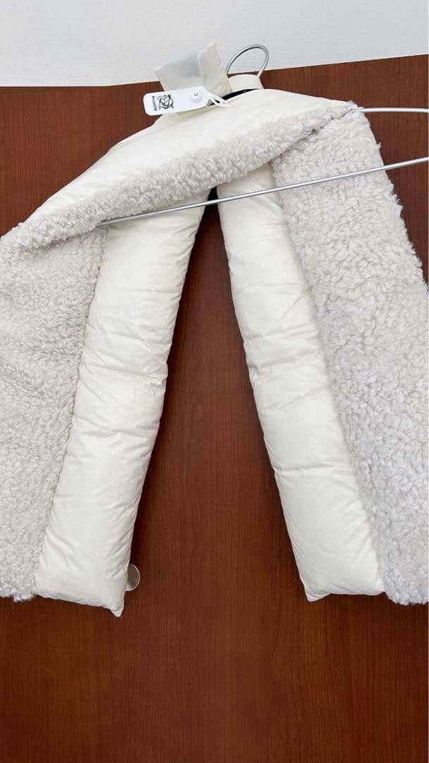 MONCLER フェイクファー切り替え ダウンマフラー