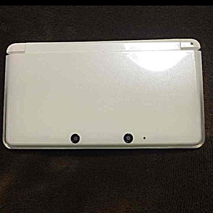 Nintendo Switch 3DS white