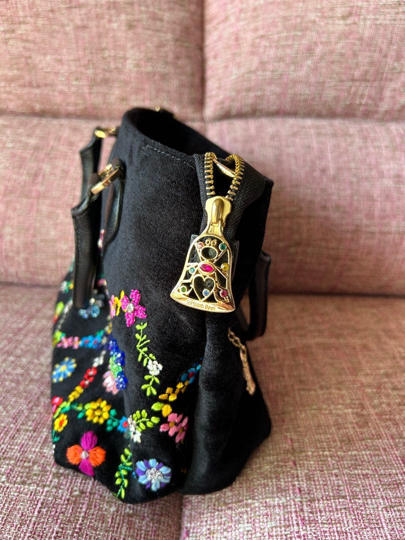 Think Bee! 花柄刺繍トートバッグ