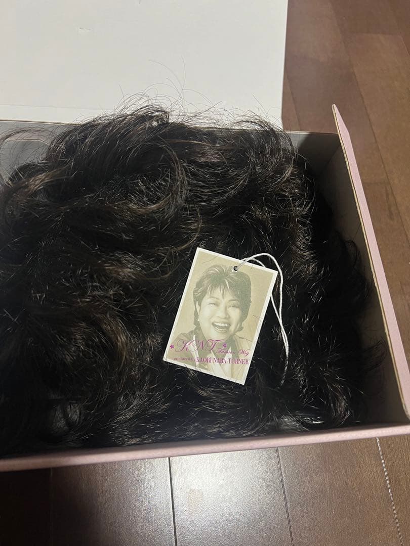 KNTファッションウィッグ　カオリスタイル　総手縫いフルウィッグ　ナチュラル