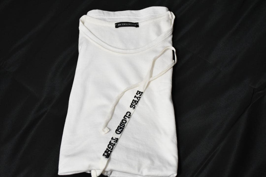 超希少 2000ss eyes closed tight’