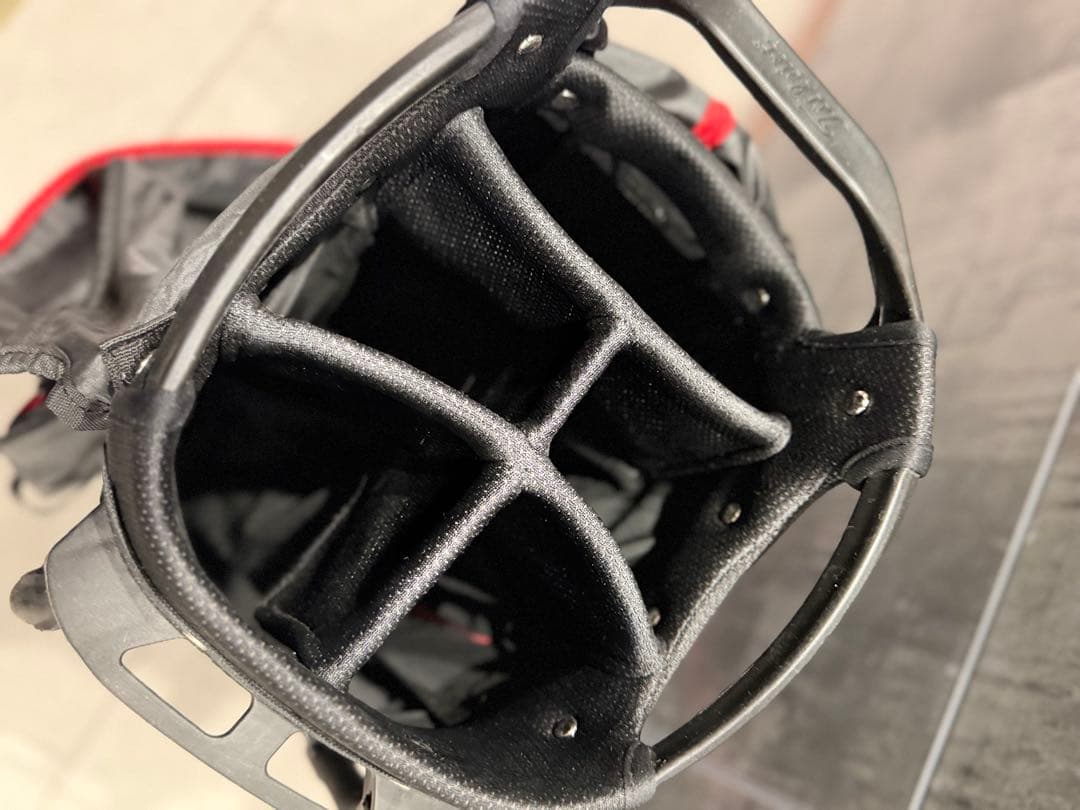 Titleist スタンド式キャディバッグ ブラック/レッド