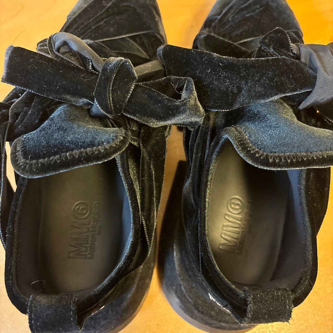 MM6 Maison Margiela ベルベットスニーカー 黒