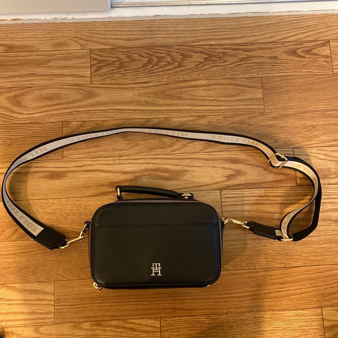 トミーヒルフィガー　 ボディーバック他8点まとめ売り