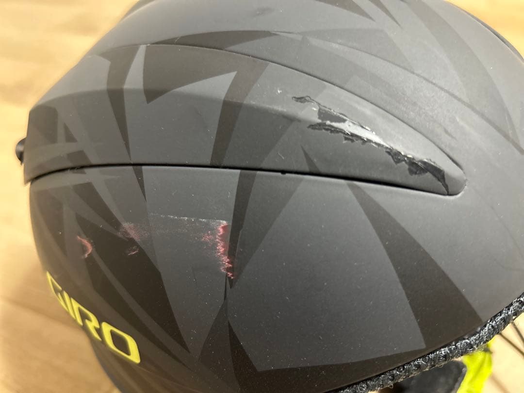 GIRO スキー・スノーボードヘルメット ブラック/グレー