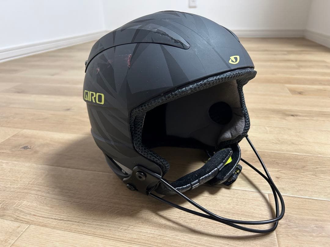 GIRO スキー・スノーボードヘルメット ブラック/グレー