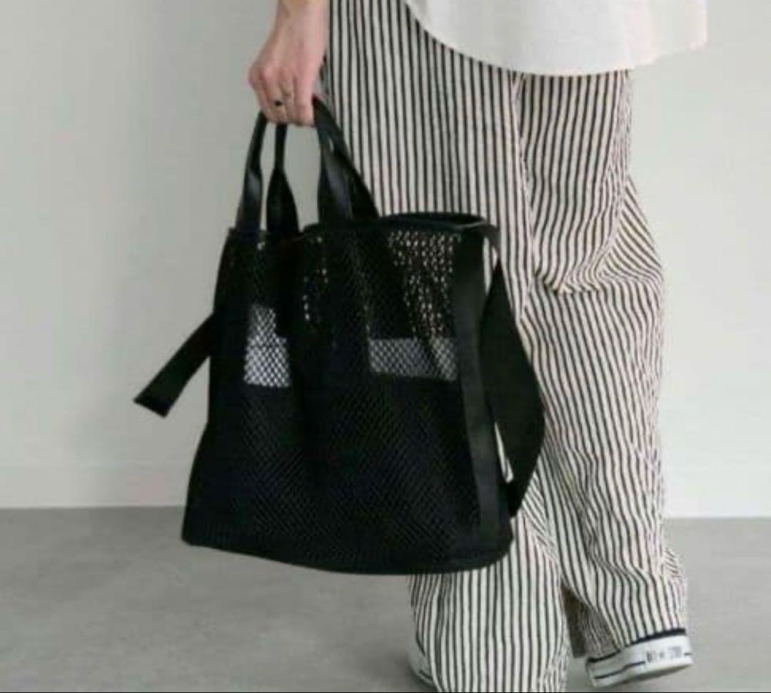 イアハピヨネ メッシュトートバッグ