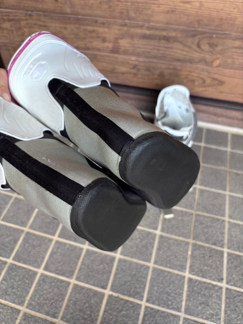 Salomon 女性用スキー ブーツ ホワイト/ピンク