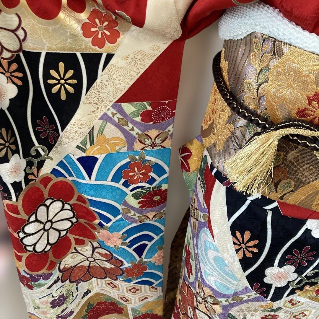 未使用に近い　豪華振袖フルセット　華やかな花柄　赤