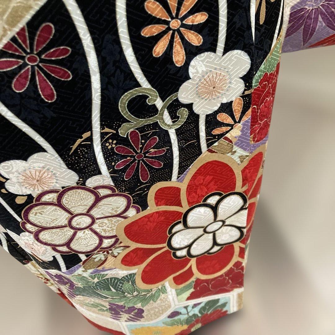 未使用に近い　豪華振袖フルセット　華やかな花柄　赤