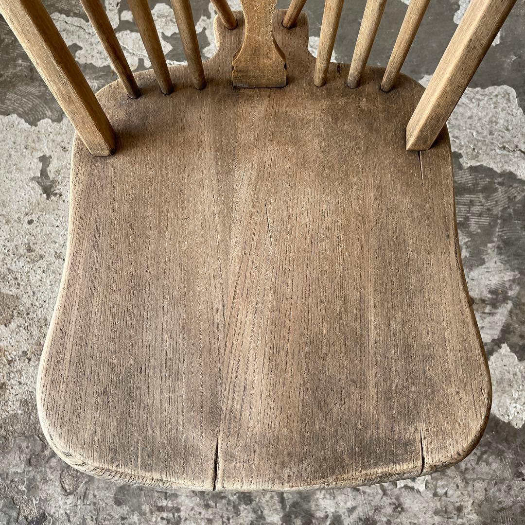 M'sビンテージ　Vバックダイニングチェア　ホイールバックチェア　剥離加工