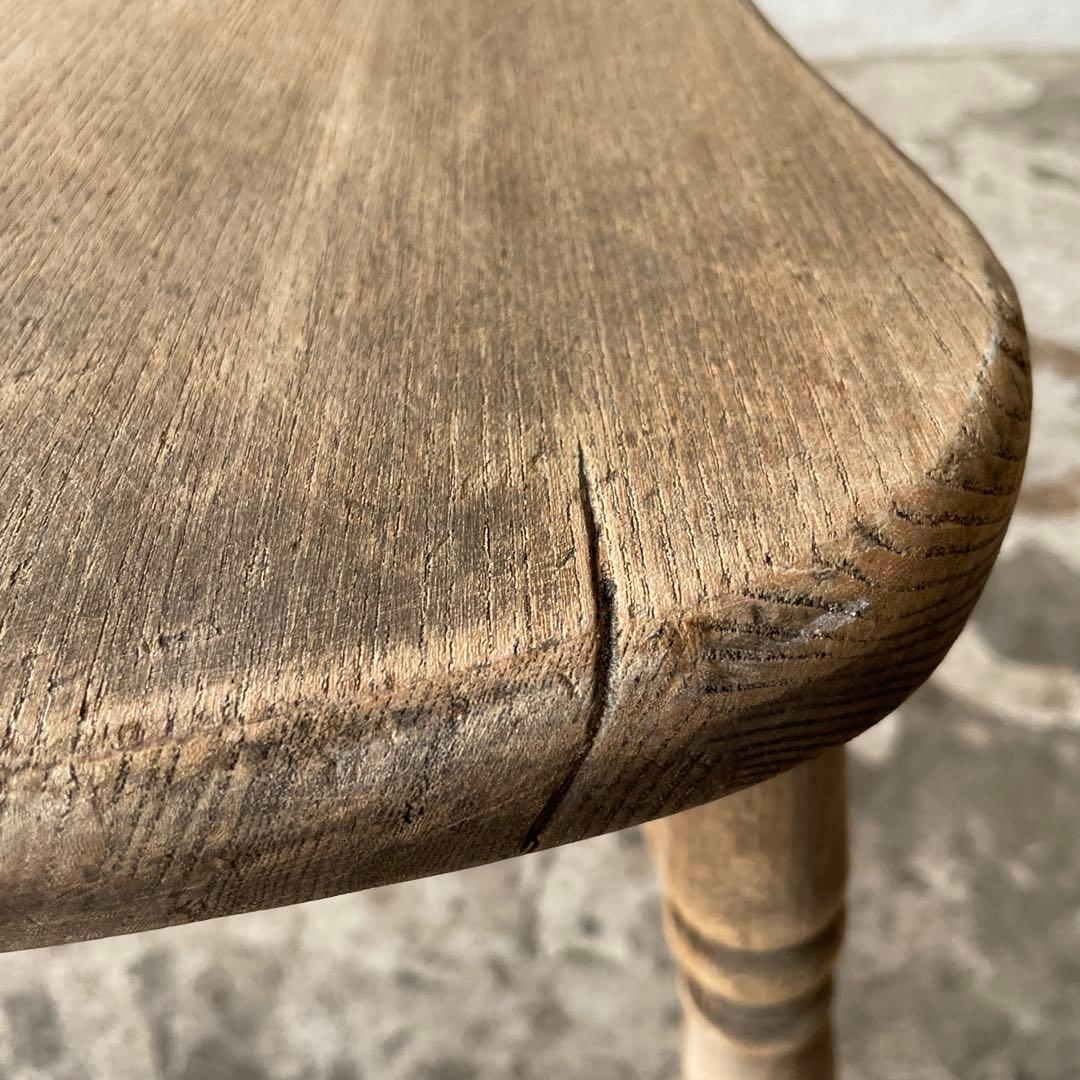 M'sビンテージ　Vバックダイニングチェア　ホイールバックチェア　剥離加工