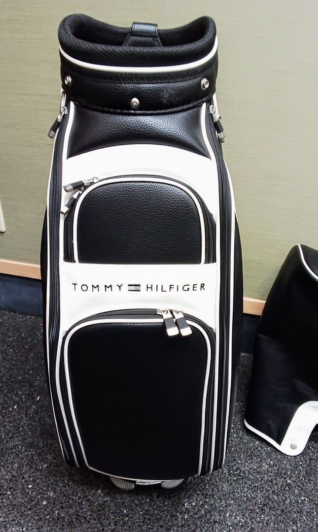   キャディバッグ FACE ブラック・ホワイト