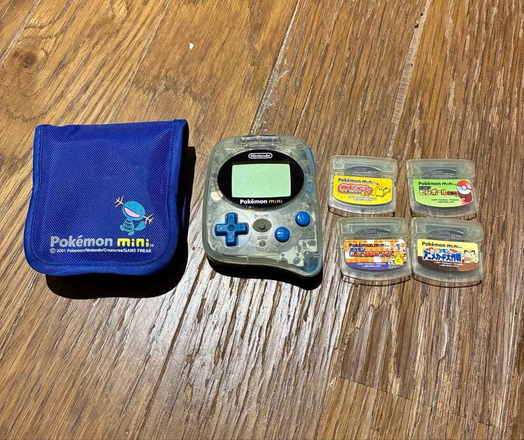 Nintendo Pokémon mini (モデル: MIN-001)
