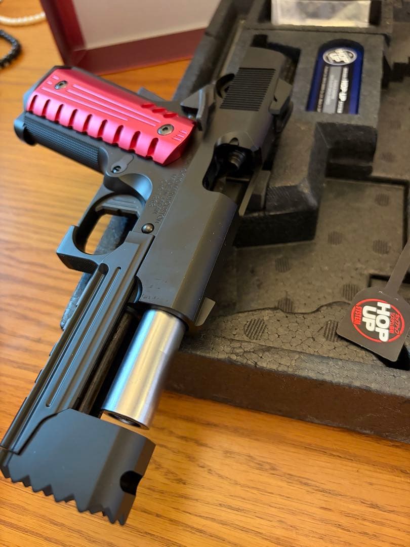 美品 東京マルイ STRIKE.45 ガスガン　カスタムパーツ付き