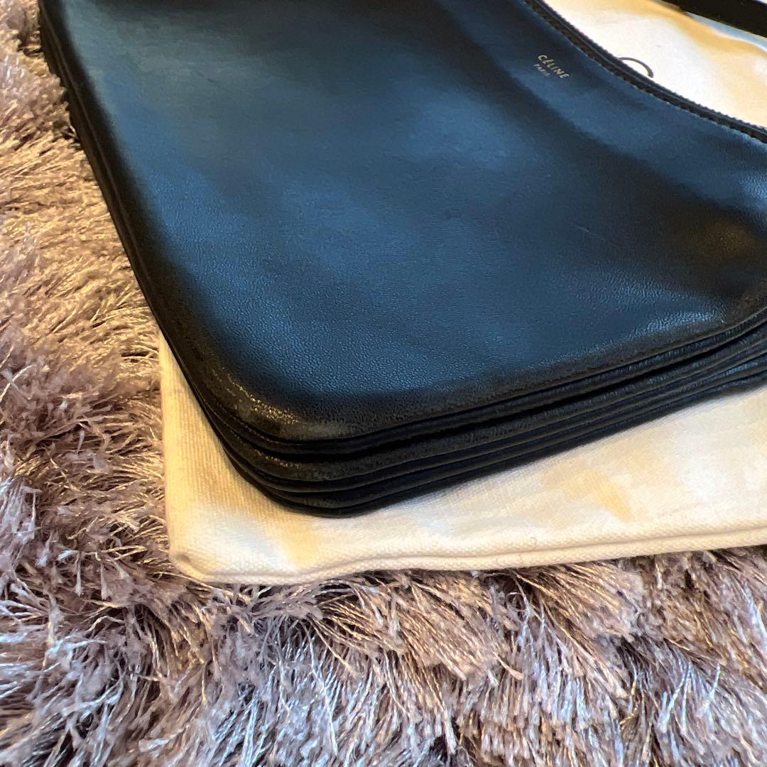 セリーヌ　トリオ　スモール　ショルダーバッグ