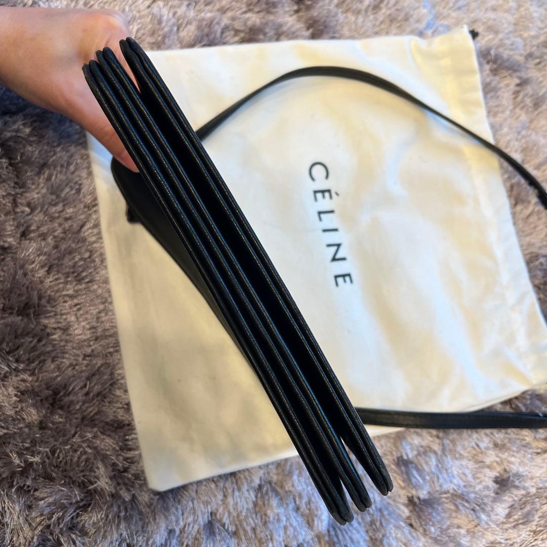 セリーヌ　トリオ　スモール　ショルダーバッグ