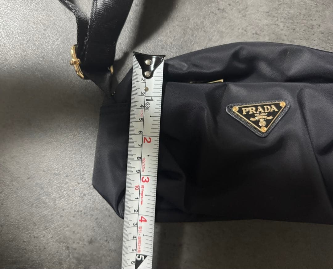 PRADA ノベルティ ショルダーバック